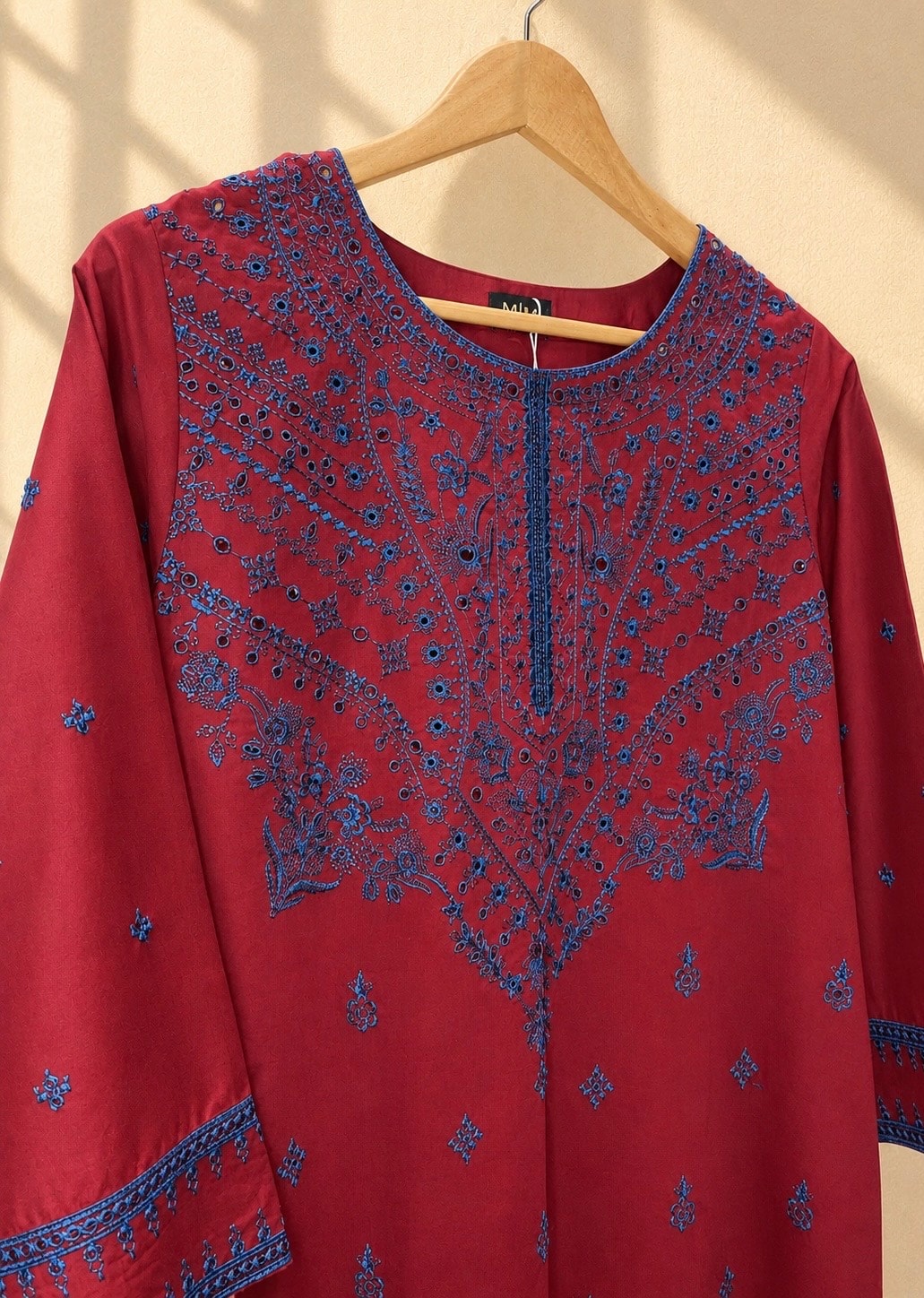 Ayzal 2 Piece – maroon 2-piece outfit