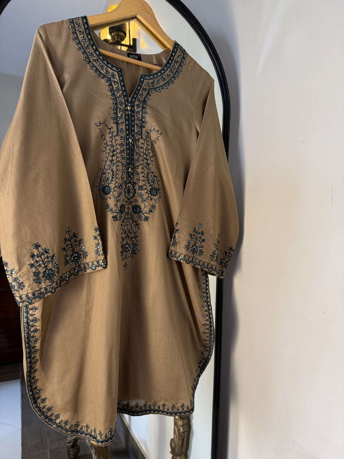 Meher 3 Piece – khaki 3-piece outfit